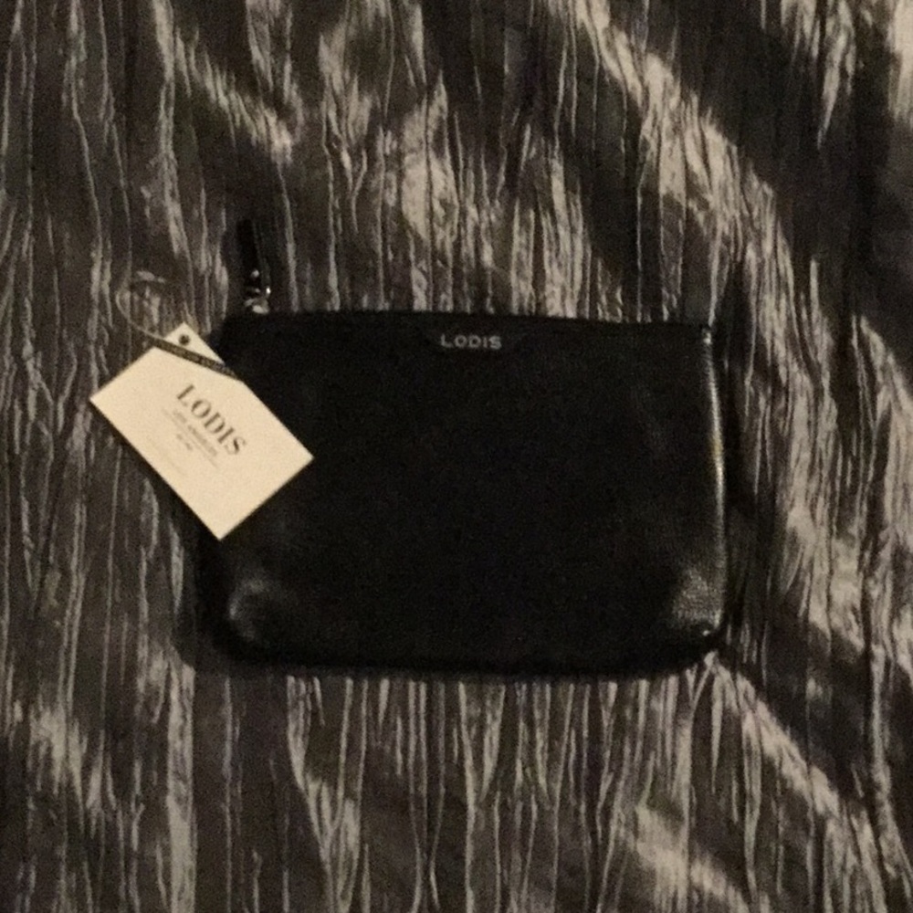 😉Lodis Flat Pouch Clearance!